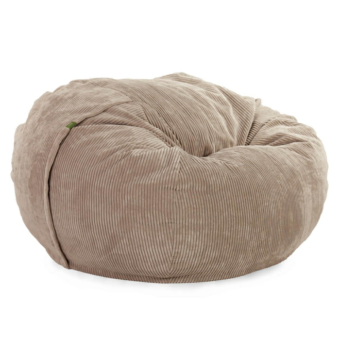par exemple c'est un pouf xxl plein de mousse mémoire vetsak