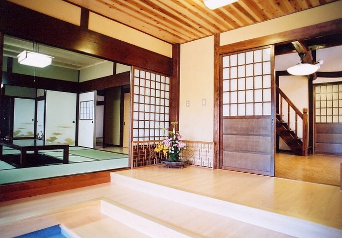 maison traditionnelle au japon