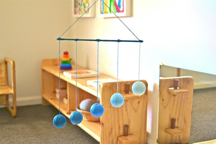 chambre montessori meubles en bois