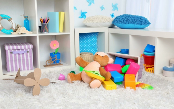 epsace jouets dans la chambre enfant
