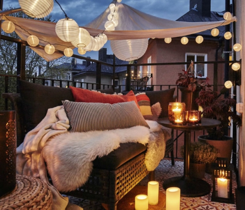 astuce déco balcon ambiance cosy