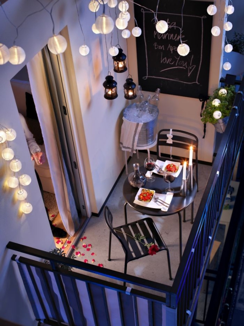 astuce déco balcon petite terrasse illuminée