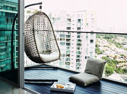 astuce déco balcon vue du haut d’ un immeuble