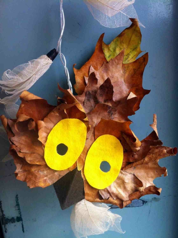  oiseau feuilles d'automne