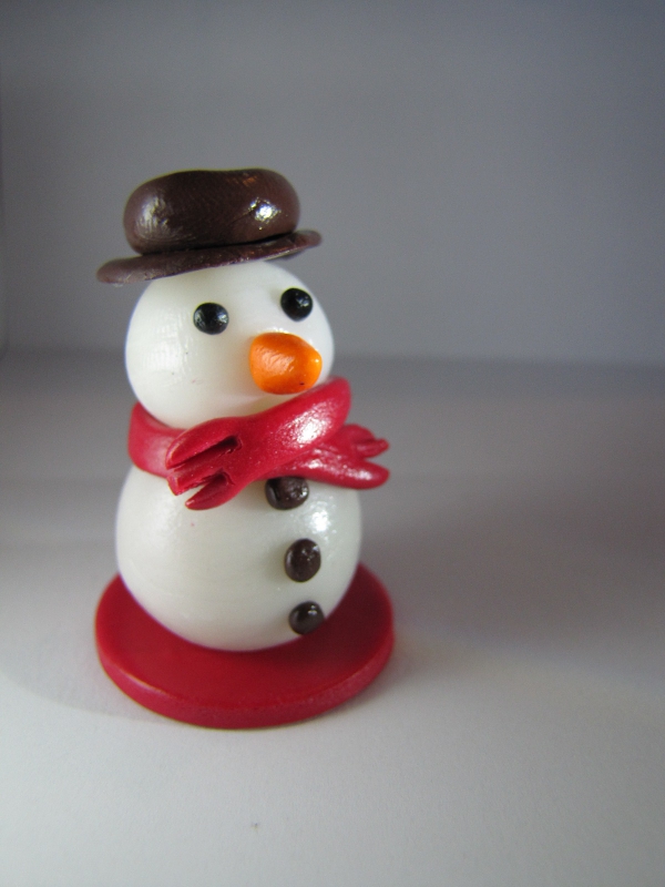 déco de Noël en pâte fimo un bonhomme de neige facile