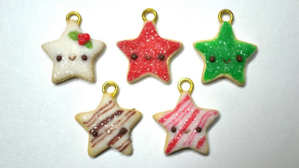 déco de Noël en pâte fimo visages d’étoiles