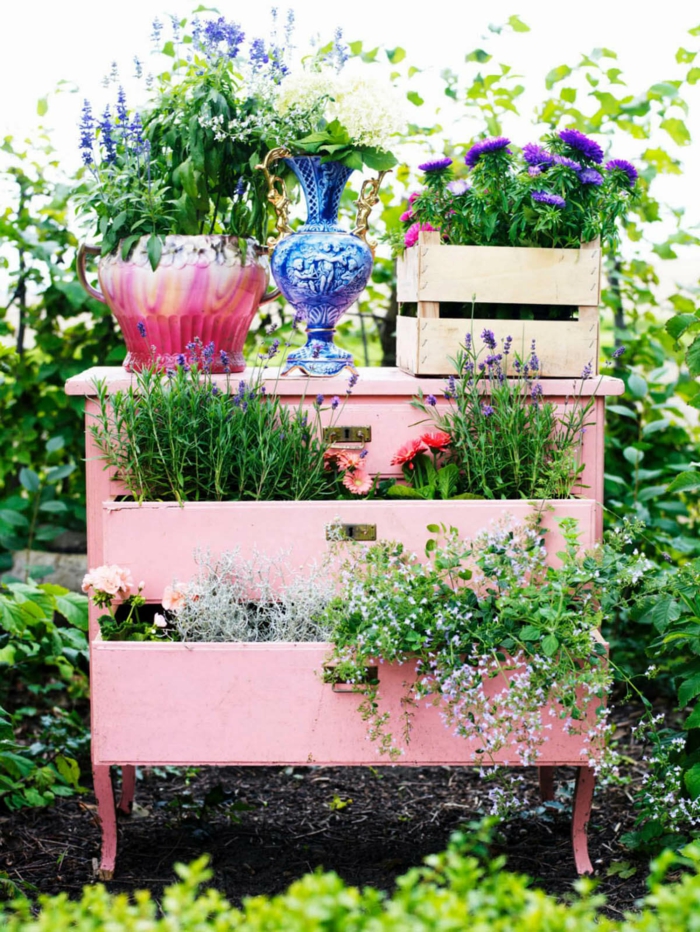 déco jardin récup vieux meuble