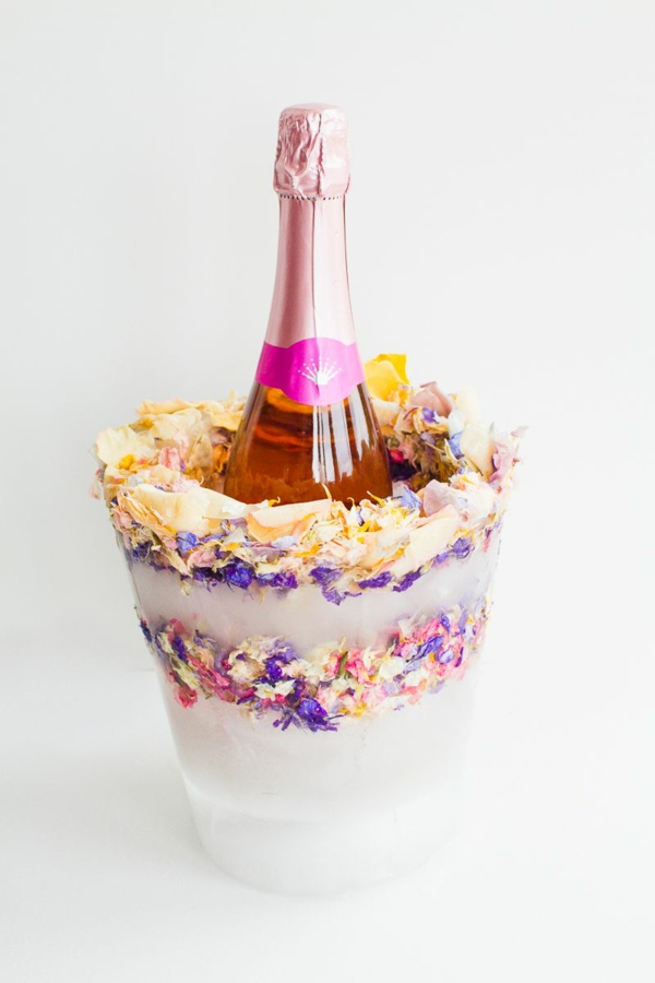 idée déco de table mariage seau à glace fleuri diy