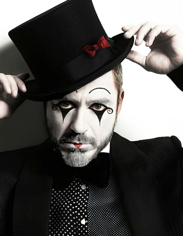 idée de maquillage halloween homme facile mime coeur sur les lèvres maquillage halloween homme mime coeur sur les lèvres