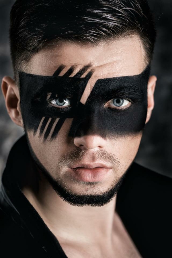 idée de maquillage halloween homme facile zorro maquillage halloween homme zoro