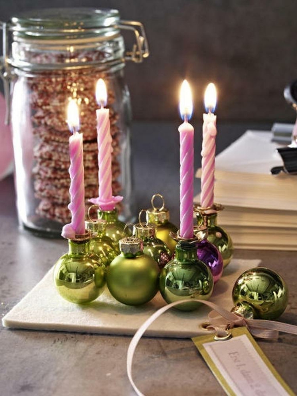 couronne de l'avent bougies boules de noël