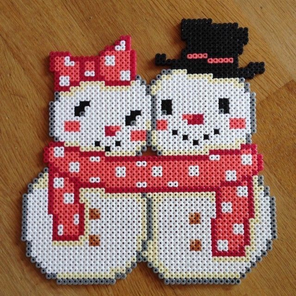 diy bonhommes de neige en perles à repasser