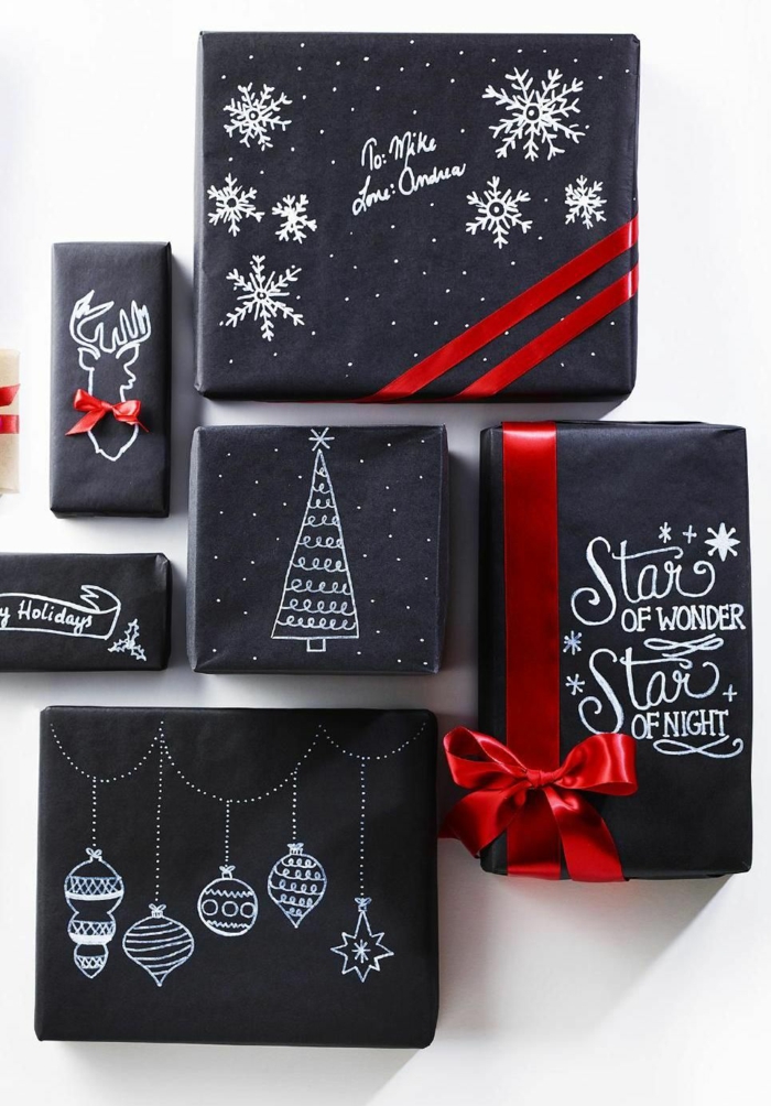 réalisation facile emballer un cadeau pour noël avec du papier ardoise