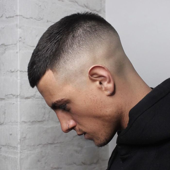 coupe homme dégradé à blanc