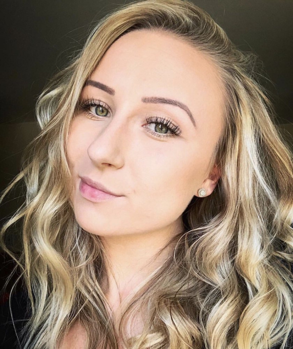 laminage sourcils arche douce et arrondie 