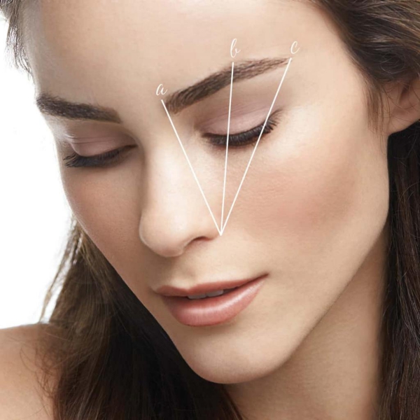 laminage sourcils pour une bonne structuration 