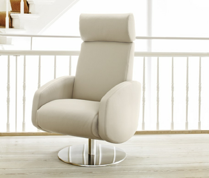 chaise blanche ergonomique de type fauteuil