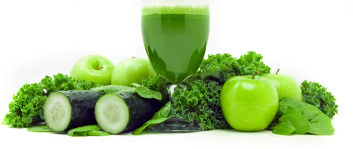 smoothie de légumes vert et fruits