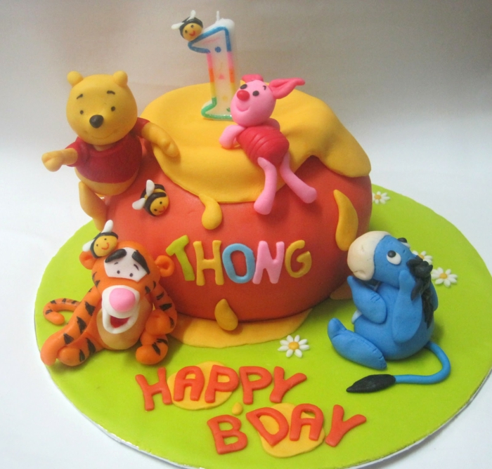 Gâteau d'anniversaire "Winnie l'ourson"