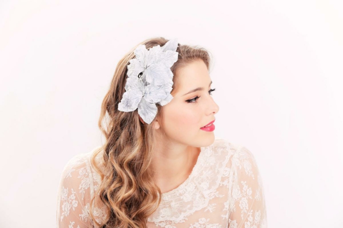Fleurs,coiffure mariage femme - idées en photos pour vous inspirer