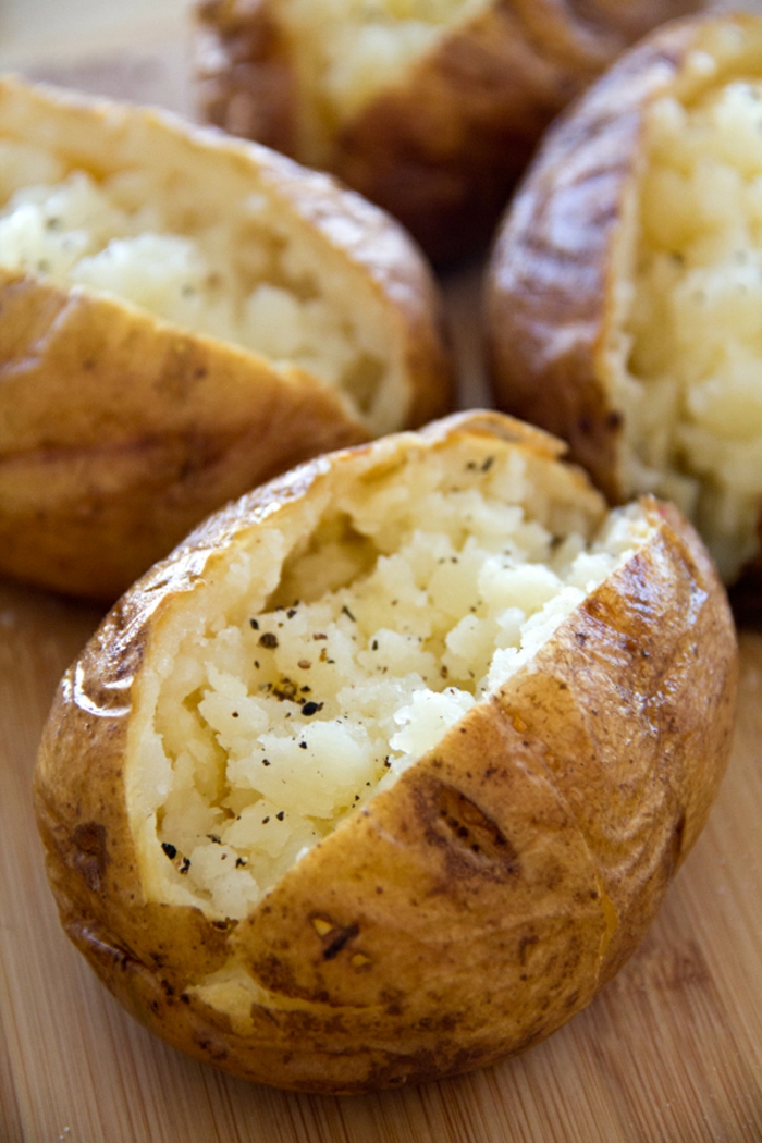 recette pommes de terre au four avec beurre délicieuse