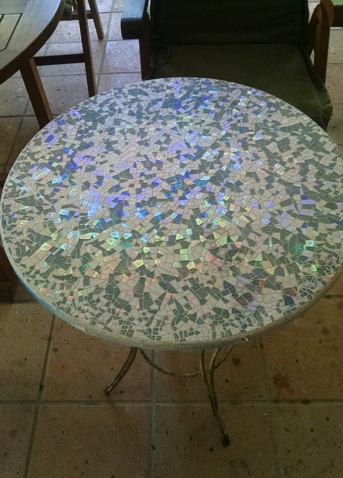table mosaïque