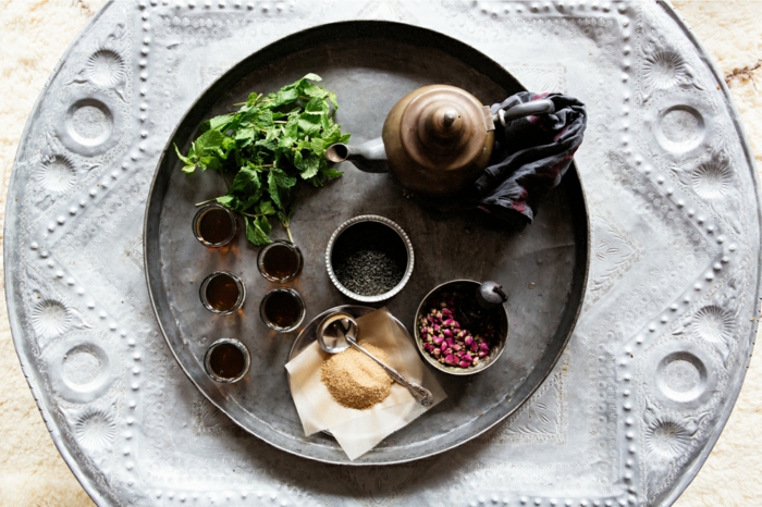 tradition marocaine thé à la menthe