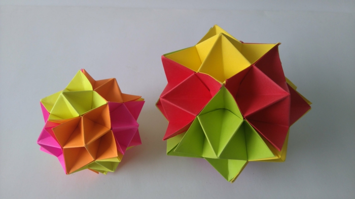 origami ornement décoration de noël en papier