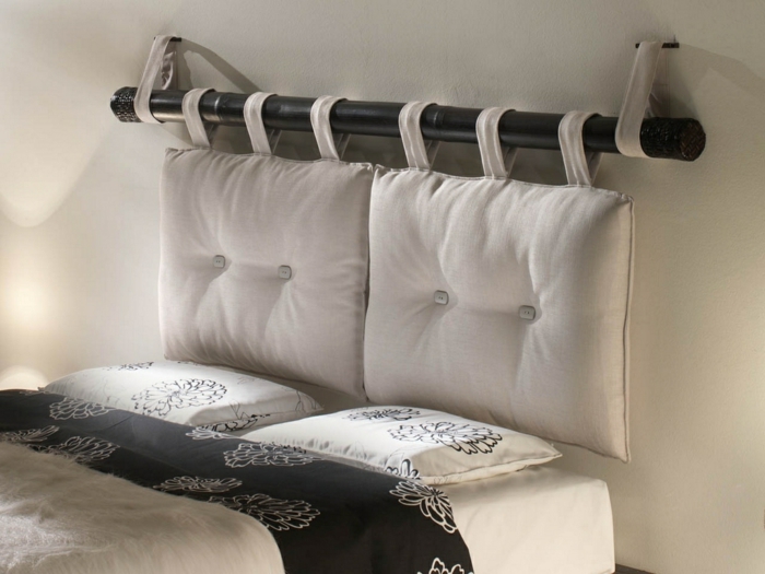 fabriquer une tête de lit avec des coussins