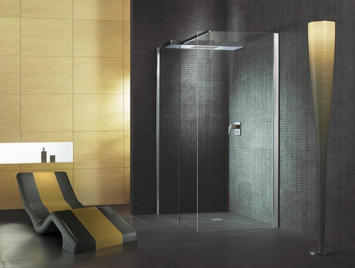 salle de bains noir et jaune douche à l'italienne
