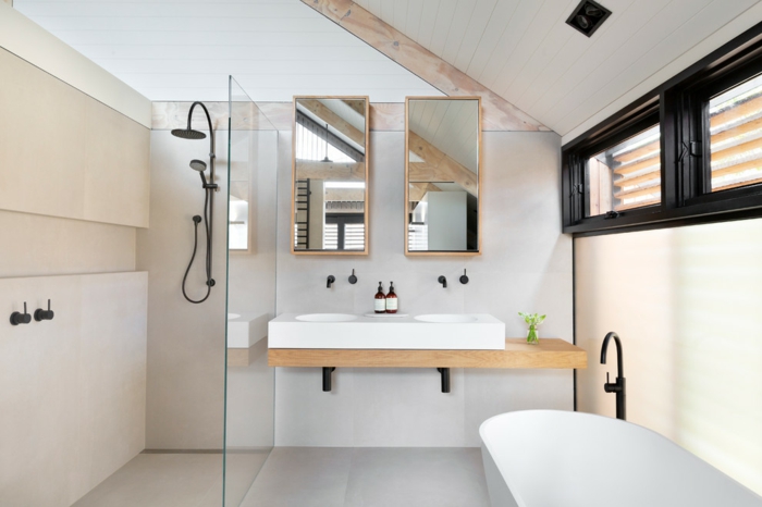 salle de bains scandinave douche à l'italienne avec paroi en verre