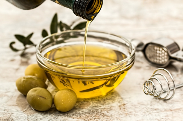 huile d'olive pour préparer un savon d alep