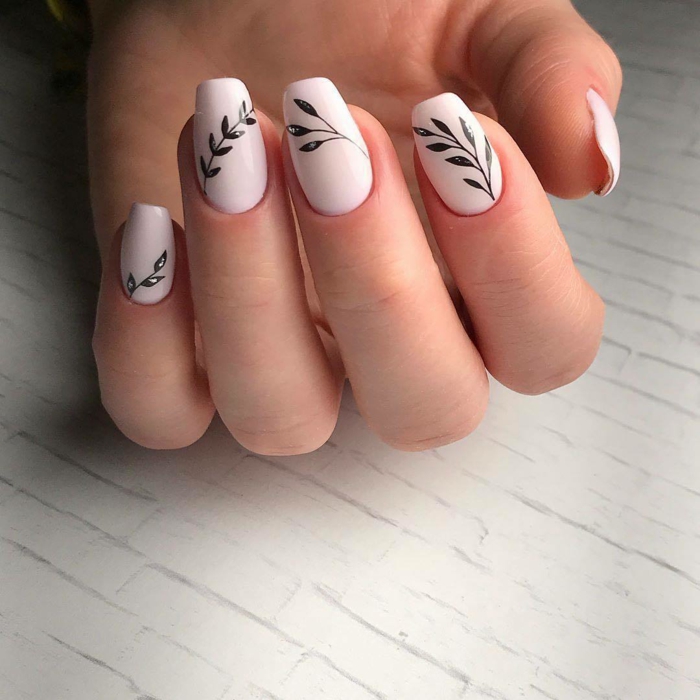 nail art facile idée en blanche
