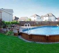 Pourquoi préférer la piscine semi-enterrée pour votre jardin (1)