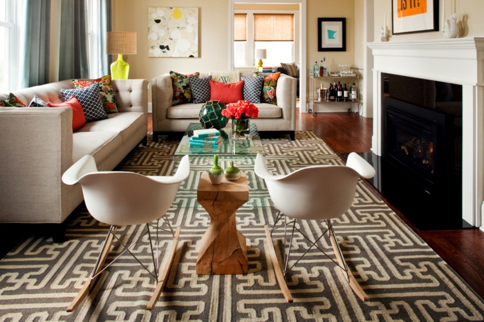 salon moderne avec cheminée tapis graphique