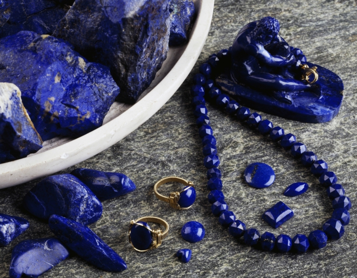lapis lazuli pierre lithothérapie