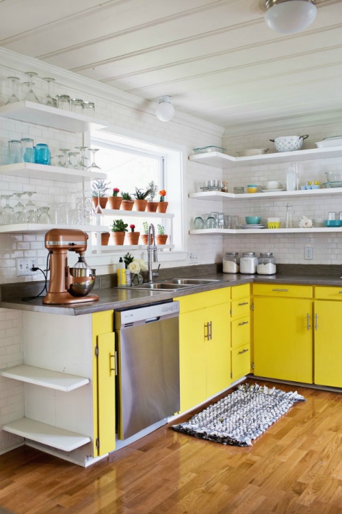 Idées pour armoires de cuisine en couleurs placards en jaune