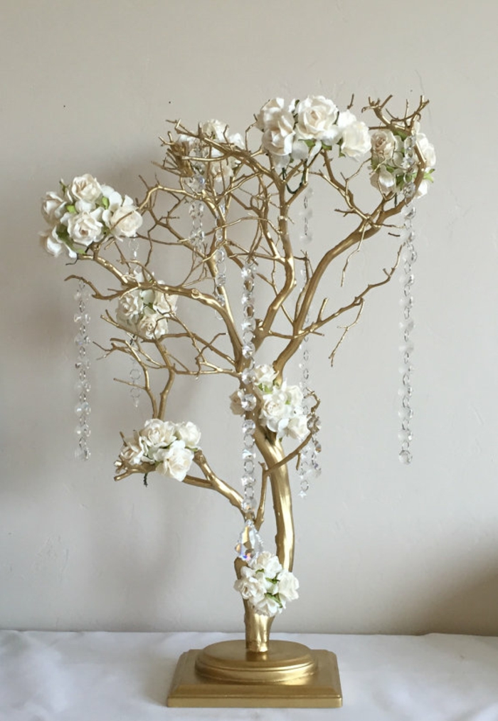 arbre à voeux mariage avec des fleurs