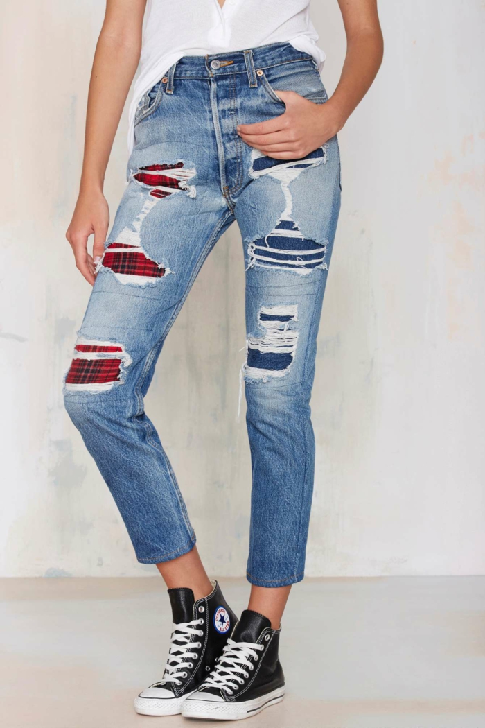 customiser un jean en patchwork