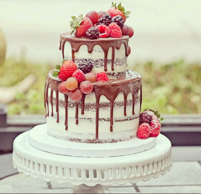 50 Idees De Gateau Anniversaire Tendance Le Naked Cake Ou Gateau Nu