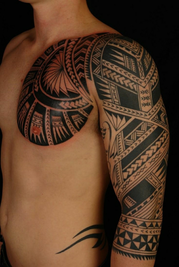 modèle de tatouage maorie homme