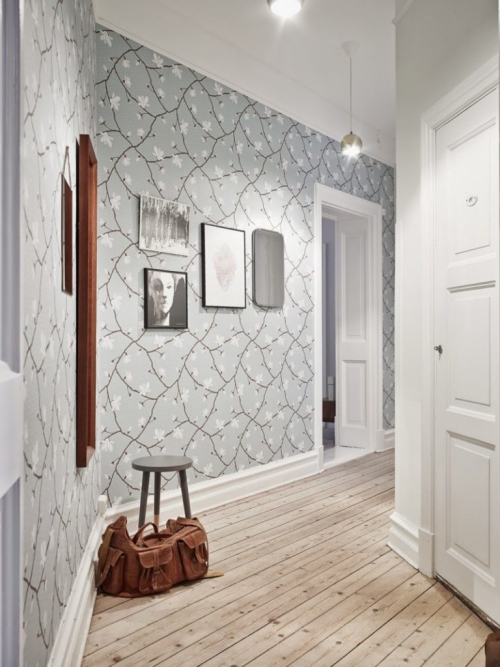papier peint couloir sol en planches et corridor courbé