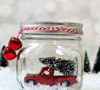 Déco pot en verre pour Noël : créer un conte de neige dans un bocal (4)