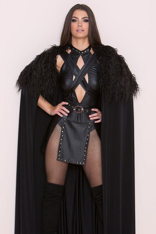 déguisement Halloween game of thrones une cape noire