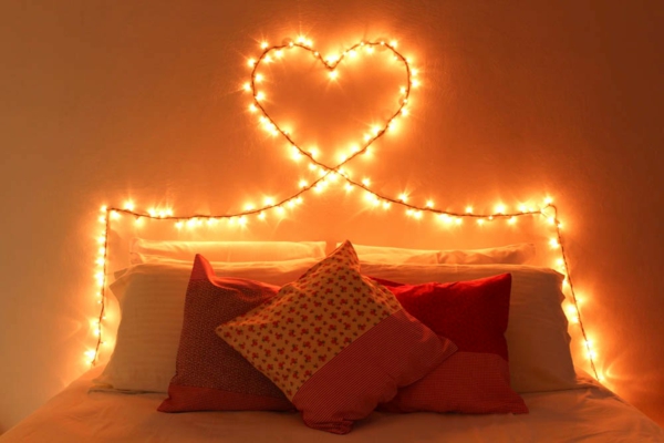 idée déco chambre adulte romantique éclairage guirlande lumineuse