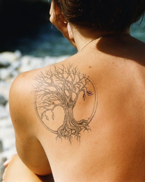 tatouage arbre de vie arbre mort