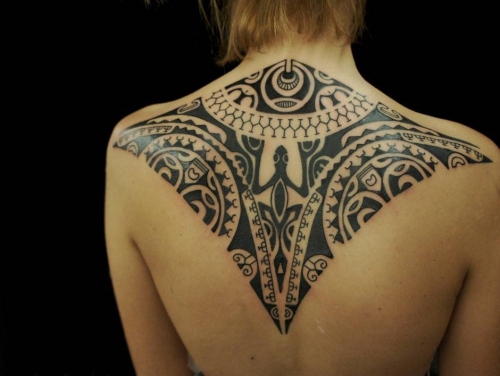 tatouage polynésien tattoo pour femme