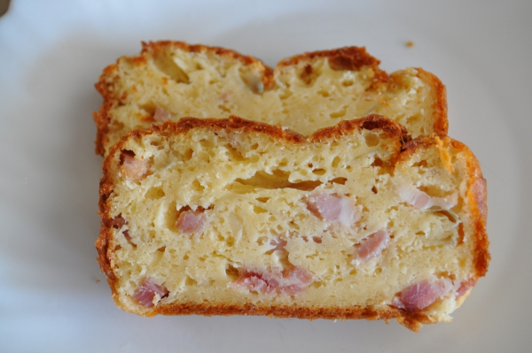 cake salé de Noël bacon et fromage jaune