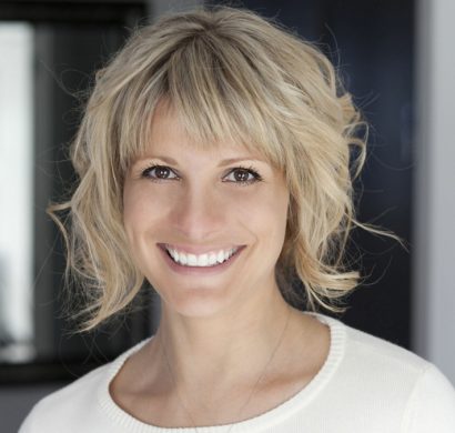 Cheveux Mi Courts Femme