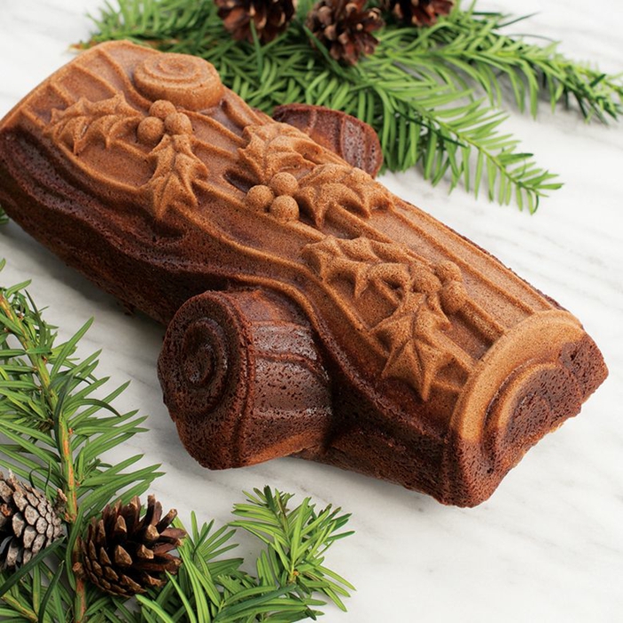 Décoration bûche de Noël : 50+ idées pour la star des tables festives